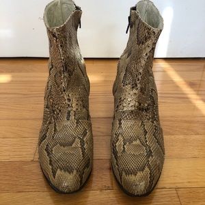 Vintage Snake Skin booties